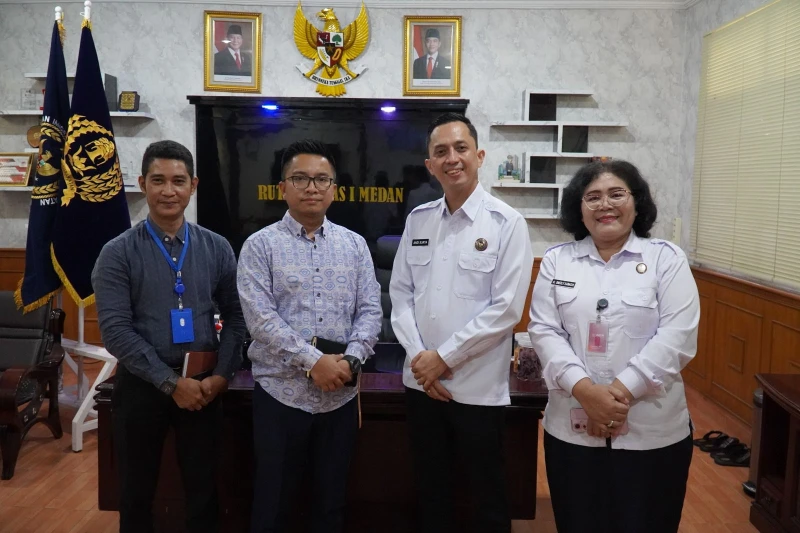 *Perwakilan Konsulat Jenderal Malaysia Silaturahmi dengan Karutan Kelas I Medan* - TajamNews