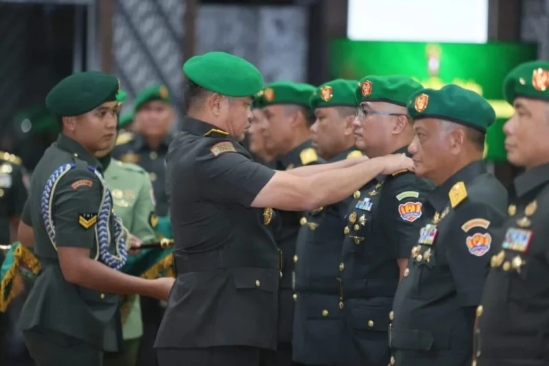 Mantap ! 30 Pati TNI Berpangkat Kolonel Pecah Bintang - TajamNews