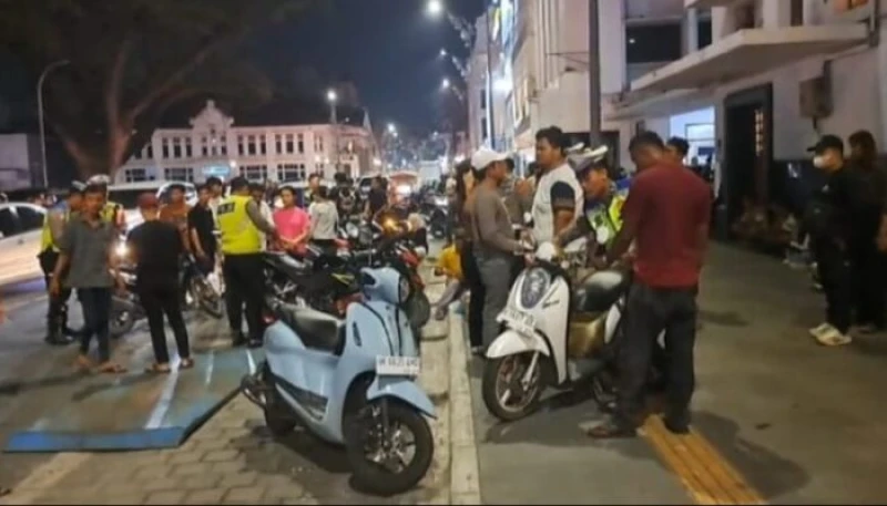 Puluhan Remaja Pengguna Sepeda Motor Diamankan Polisi dalam Razia Satlantas Polrestabes Medan - TajamNews