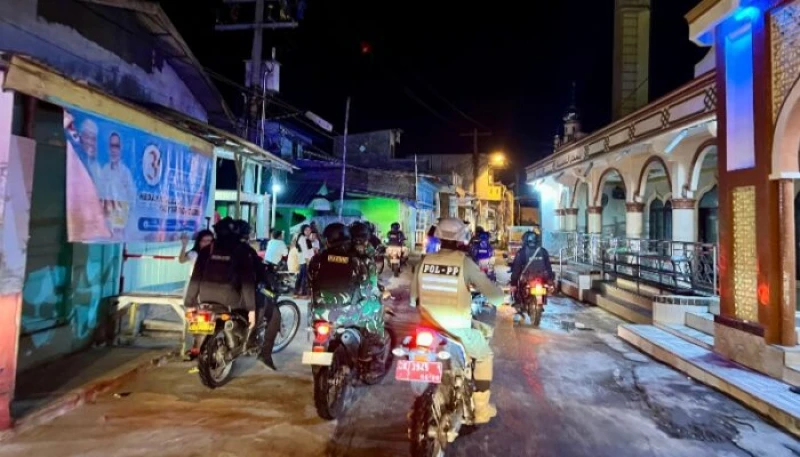 Polres Belawan Gelar Patroli Gabungan di Lokasi Rawan untuk Cegah Tawuran dan Kejahatan Jalanan - TajamNews