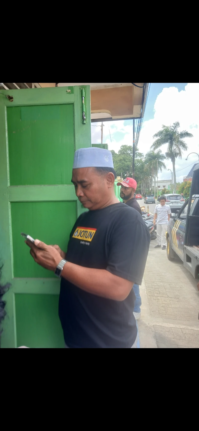 Tak Tahu Malu, Tusinto Enggan Tinggalkan Rumah di Atas Perkuburan Muslim Meski Sudah Buat Pernyataan Resmi - www.tajamnews.co.id