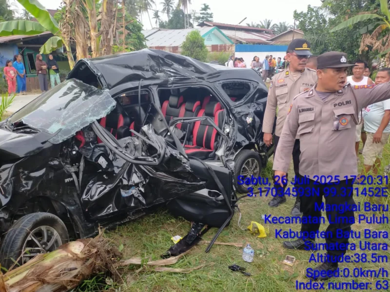 Air Mata dan Harapan di Perlintasan: Polres Simalungun Bergerak Cepat Evakuasi Korban Tragedi KA vs Mobil - TajamNews