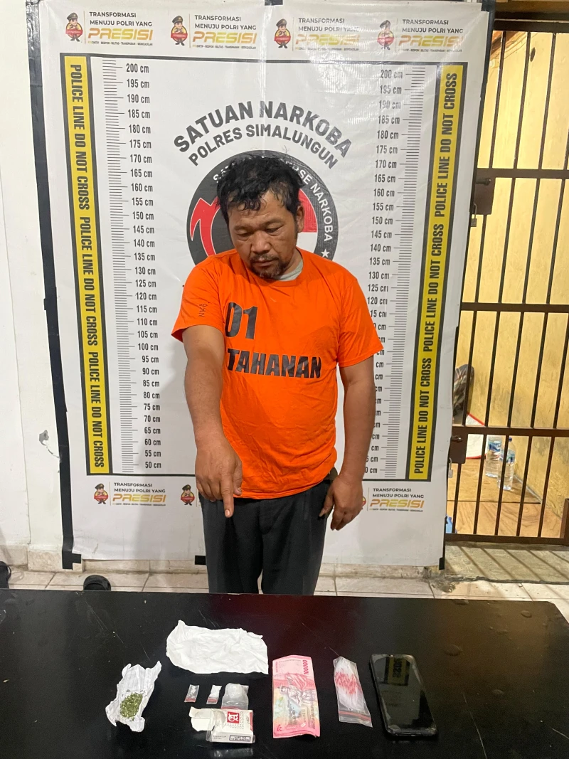 Sat Narkoba Polres Simalungun Bongkar Sindikat Narkoba, Sita 3,77 Gram Sabu dan 1,97 Gram Ganja - www.tajamnews.co.id