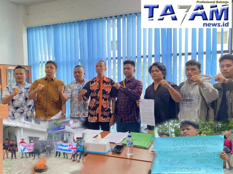 Pukul Meja Kejari : Ngaku Orang Bupati Simalungun Jualan Baju Olah Raga, Massa Desak Tangkap SB Dan WS. - www.tajamnews.co.id