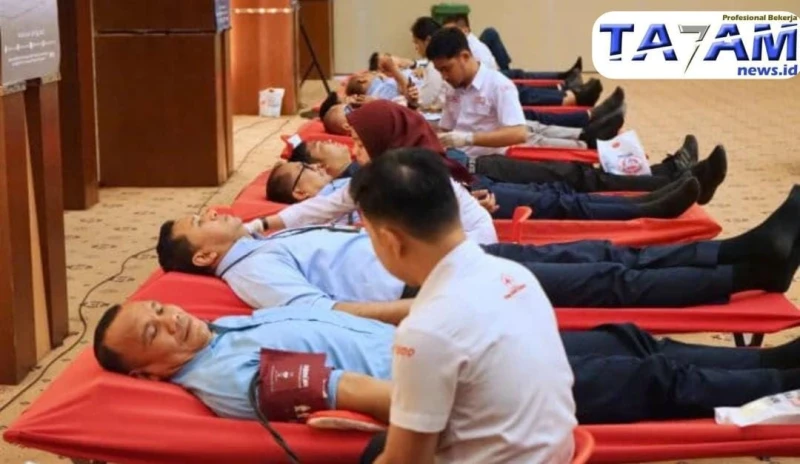 HUT ke 64 Bank Sumut Lebih dari Sekedar Perayaan: Donor Darah dan Aksi Sosial Sebagai Wujud Nyata Peduli Sesama - www.tajamnews.co.id