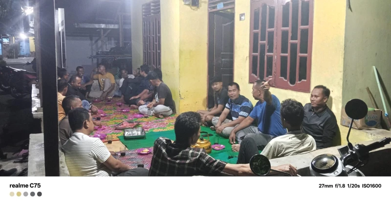 Kadus Dusun IV Gelar Rapat Bahas Pendirian Poskamling, Warga Resah Maraknya Pencurian - www.tajamnews.co.id