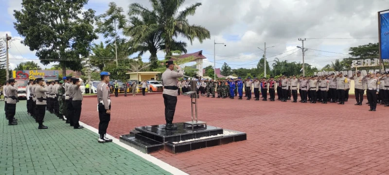 Siap Tempur! Kapolres Simalungun Pimpin Apel Gelar Pasukan Operasi Lilin Toba 2025, Kerahkan Ratusan Personel Amankan Nataru - TajamNews