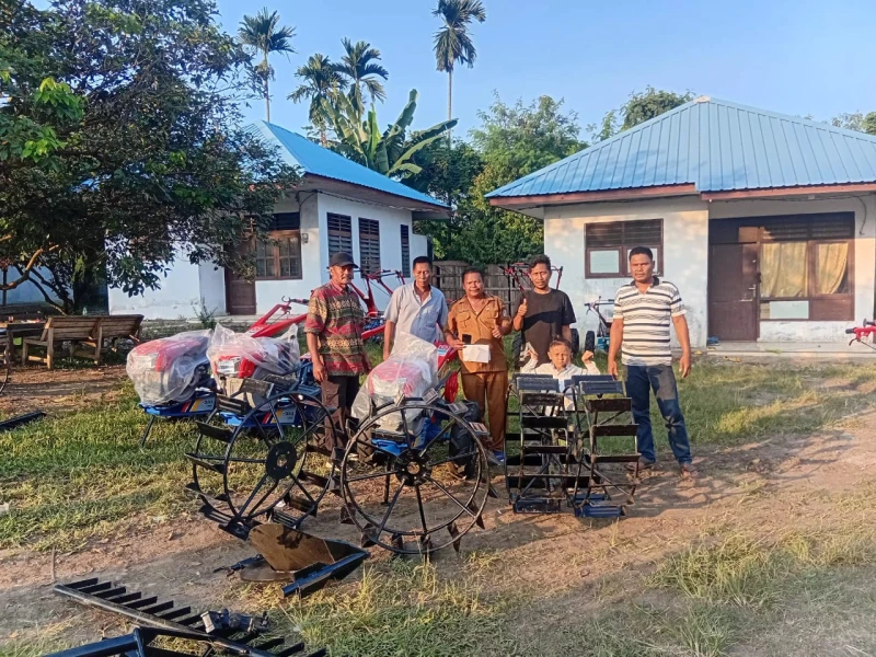 Dinas Pertanian Deli Serdang Perkuat Petani Kecamatan Hamparan Perak Lewat TR Roda Dua - www.tajamnews.co.id