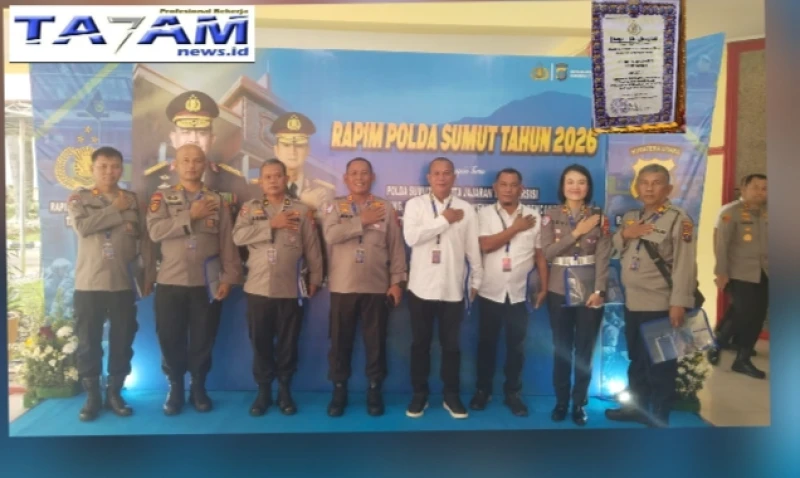 Polres Simalungun Raih Juara 1 Call Center 110 se-Sumut, Kapolda Langsung Serahkan Penghargaan - TajamNews