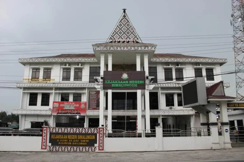 Jaksa tingkatkan Dugaan Tipikor Bimtek Ketahanan Pangan Se-kabupaten Simalungun TA 2025 ke tahap Penyidikan - www.tajamnews.co.id