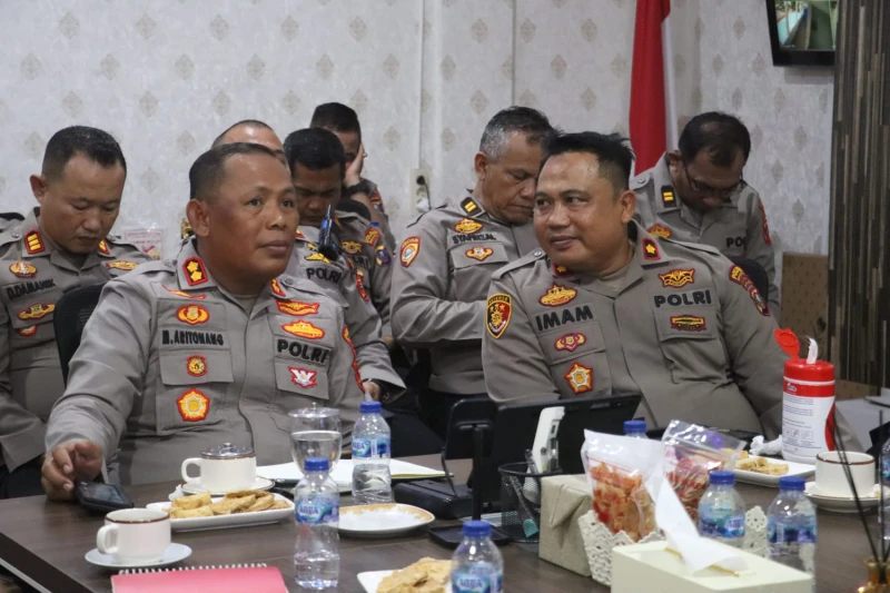 Solid dan Sinergis! Kapolres Simalungun Ikuti Rakor Lintas Sektoral dan Arahan Langsung Kapolri Via Zoom Meeting, Perkuat Stabilitas Kamtibmas Hadapi Dinamika Global - TajamNews