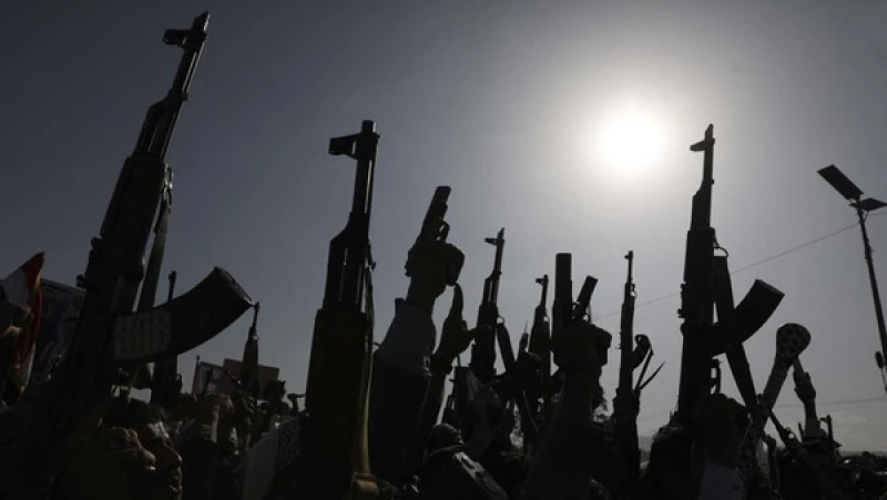 pimpinan Arab Saudi mengatakan telah menyerang situs-situs Houthi - www.tajamnews.co.id