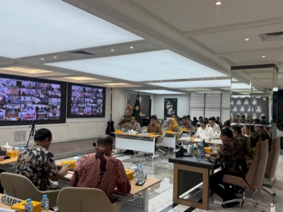 *Putus Rantai Tengkulak, Polri Fasilitasi Permodalan KUR dan Penyerapan Bulog bagi Petani Jagung* - www.tajamnews.co.id