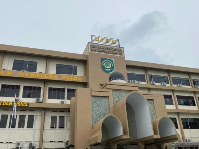 UISU Resmi Berhentikan Mahasiswa FK Terkait Kasus CCTV di RSUD Raden Mattaher - www.tajamnews.co.id
