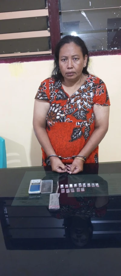 Dramatis! Pengejaran Wanita Gembong Sabu di Sei Torop, Anggota Polsek Bosar Maligas Terluka Tertusuk Duri Sawit demi Berantas Narkoba - www.tajamnews.co.id